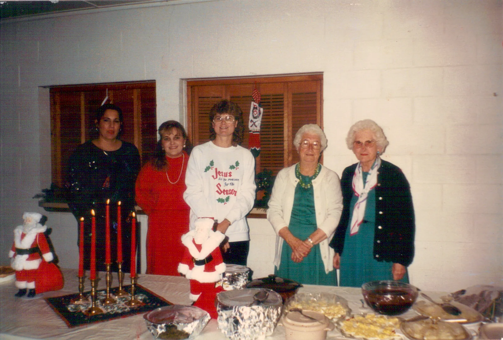 Members of the Women’s Missionary Union gathered for their Christmas supper.